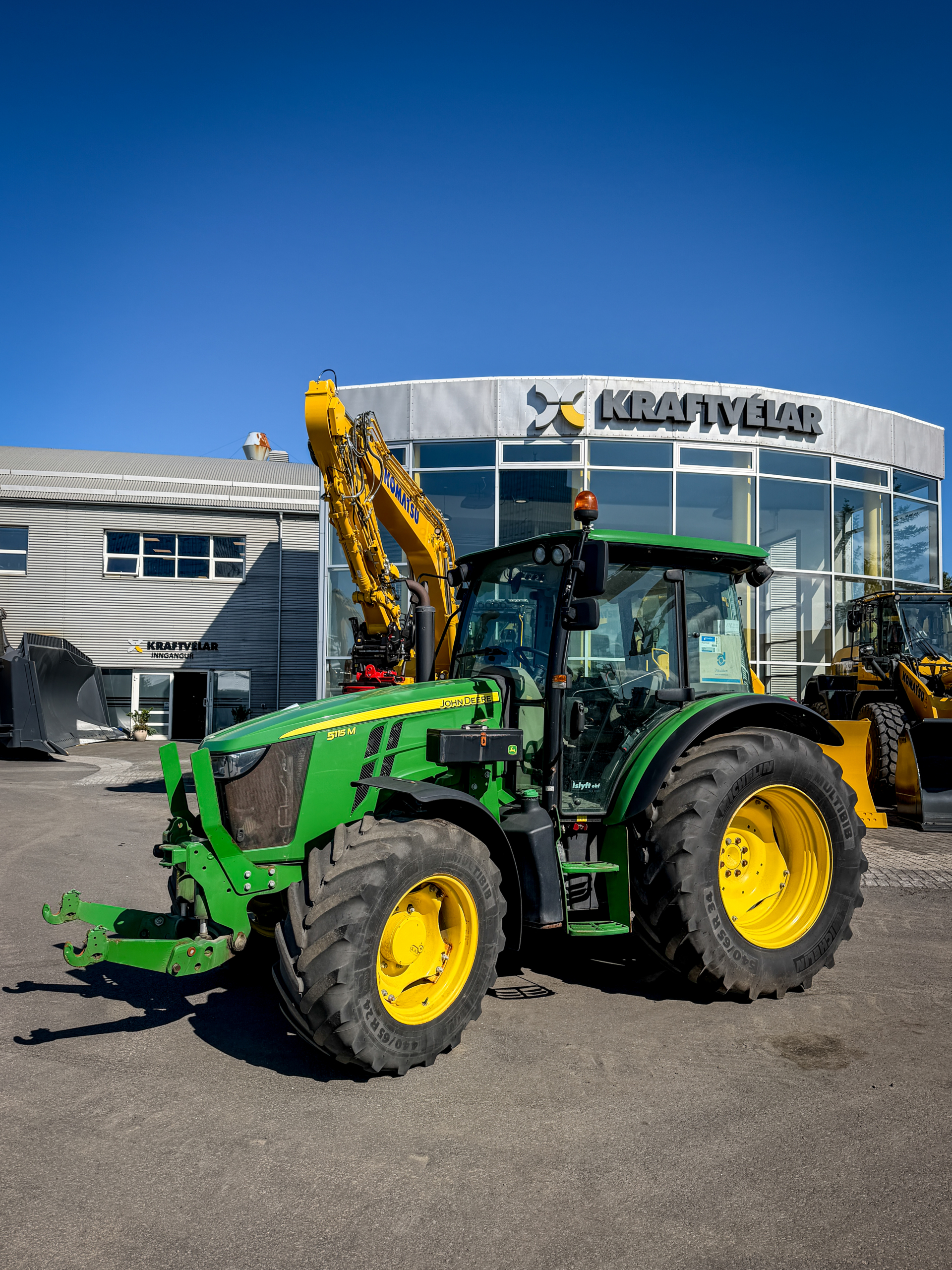 John Deere 5115M - Image 3