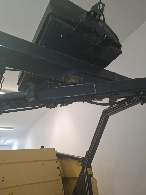 New Holland BR6090 Combi - Image 6