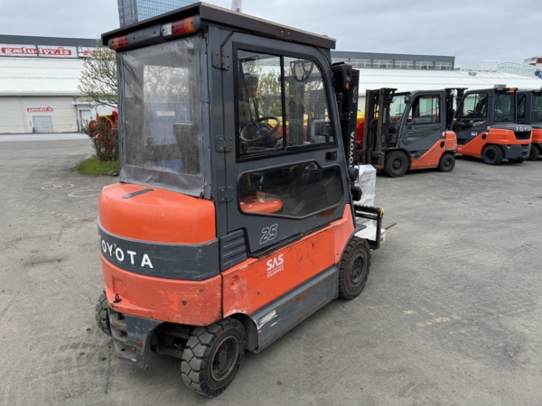 Toyota 7FBMF25 - Image 2