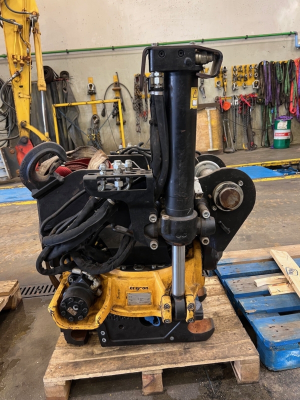 Engcon EC219