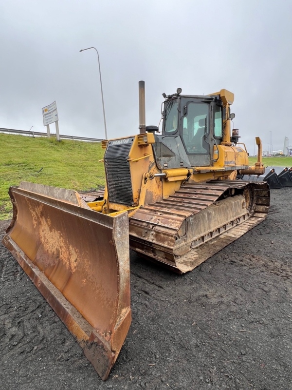 Komatsu D61PX-15 - Image 3