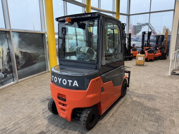 Toyota rafmagnslyftari með 3.0 tonna lyftigetu - Image 3