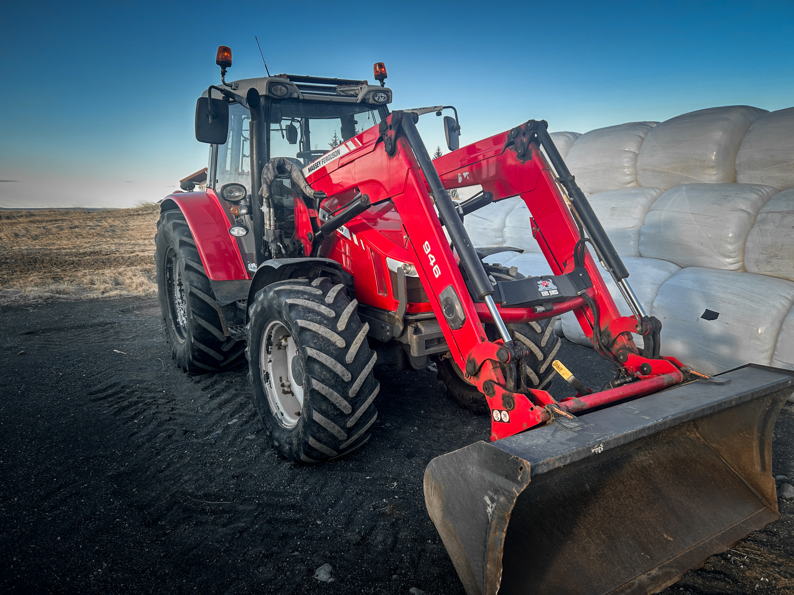 Massey Fergusson 5613