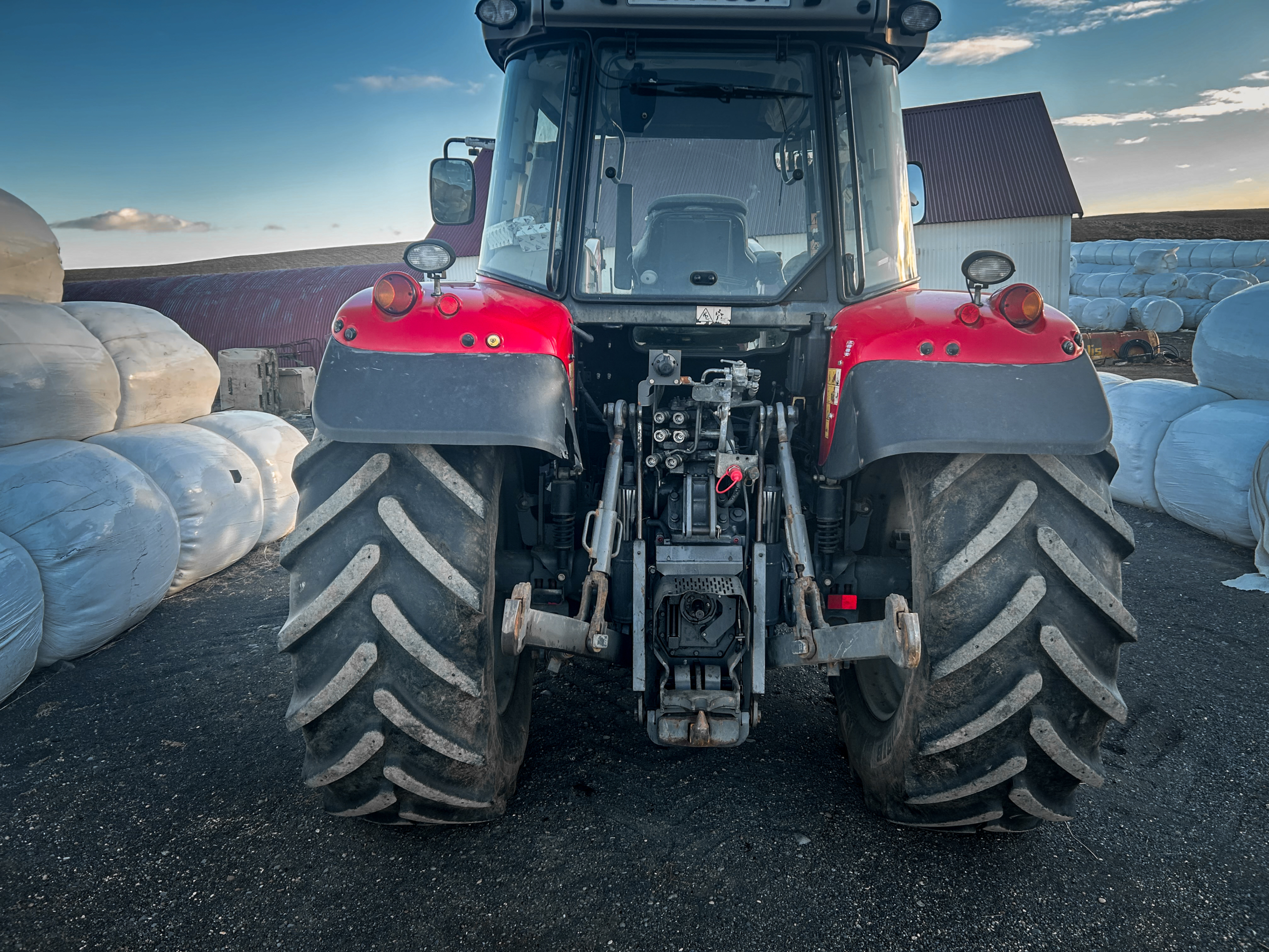 Massey Fergusson 5613