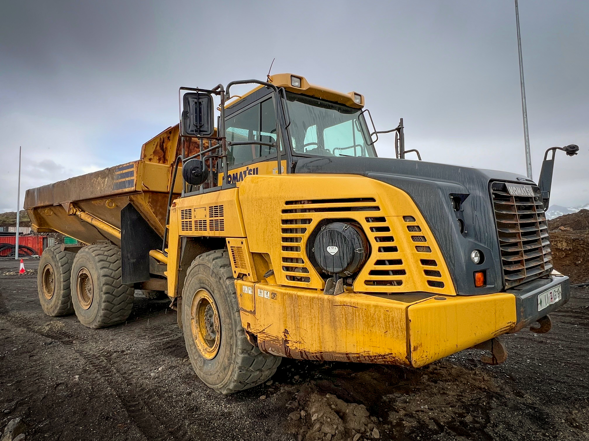 Komatsu HM300-5 - Image 3