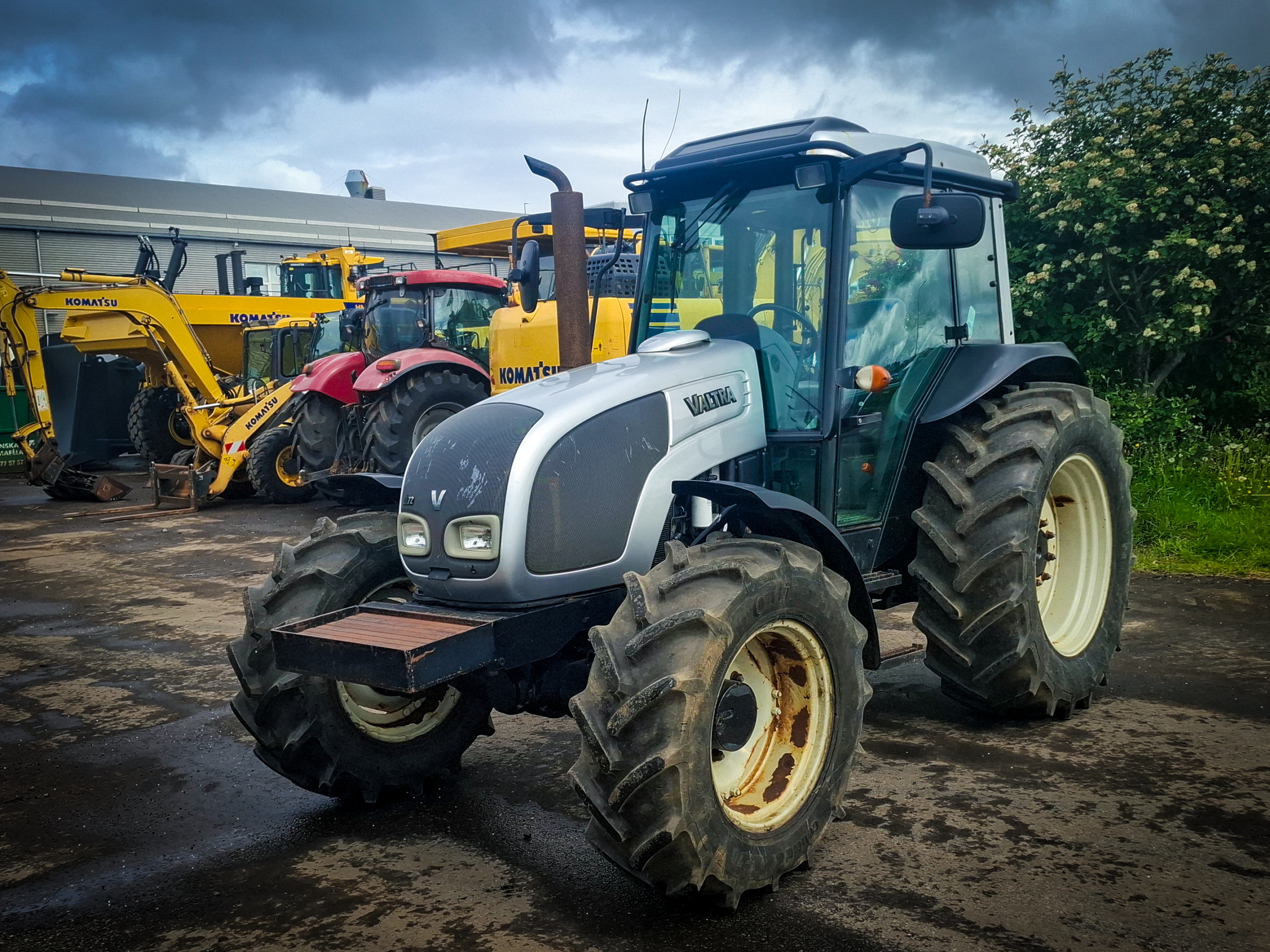 Valtra A72 - Image 2