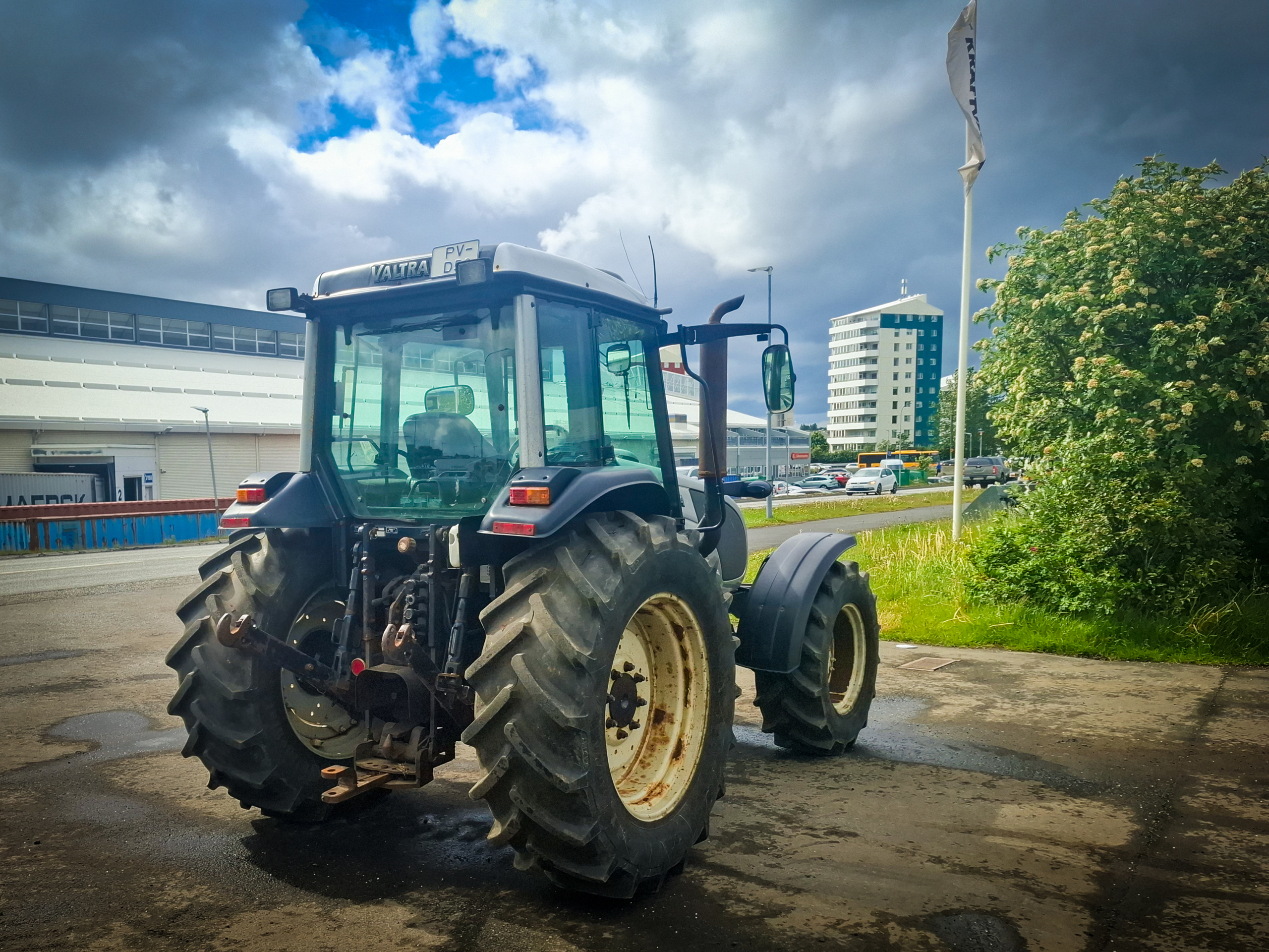 Valtra A72 - Image 4