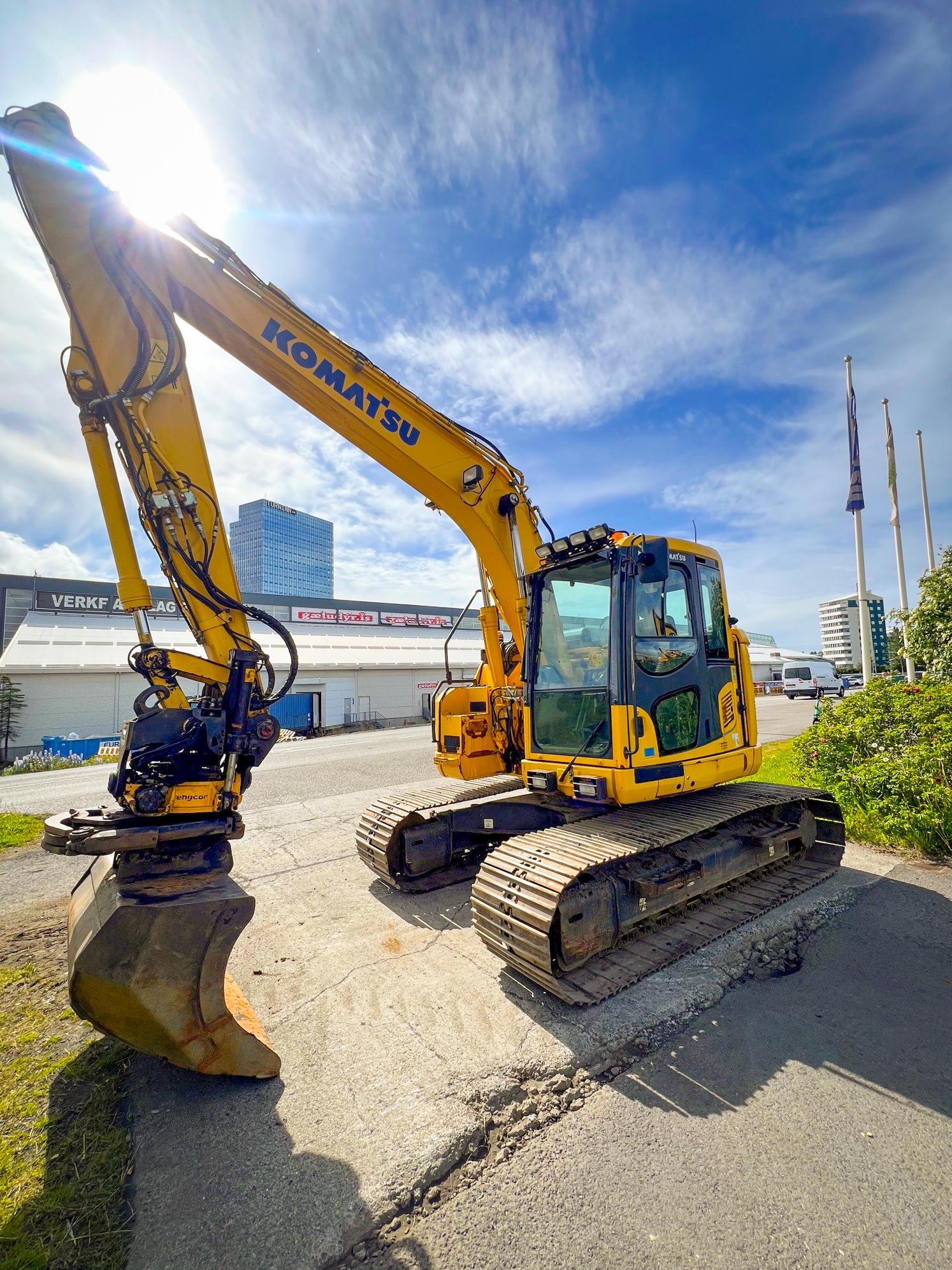 Komatsu PC138US-11