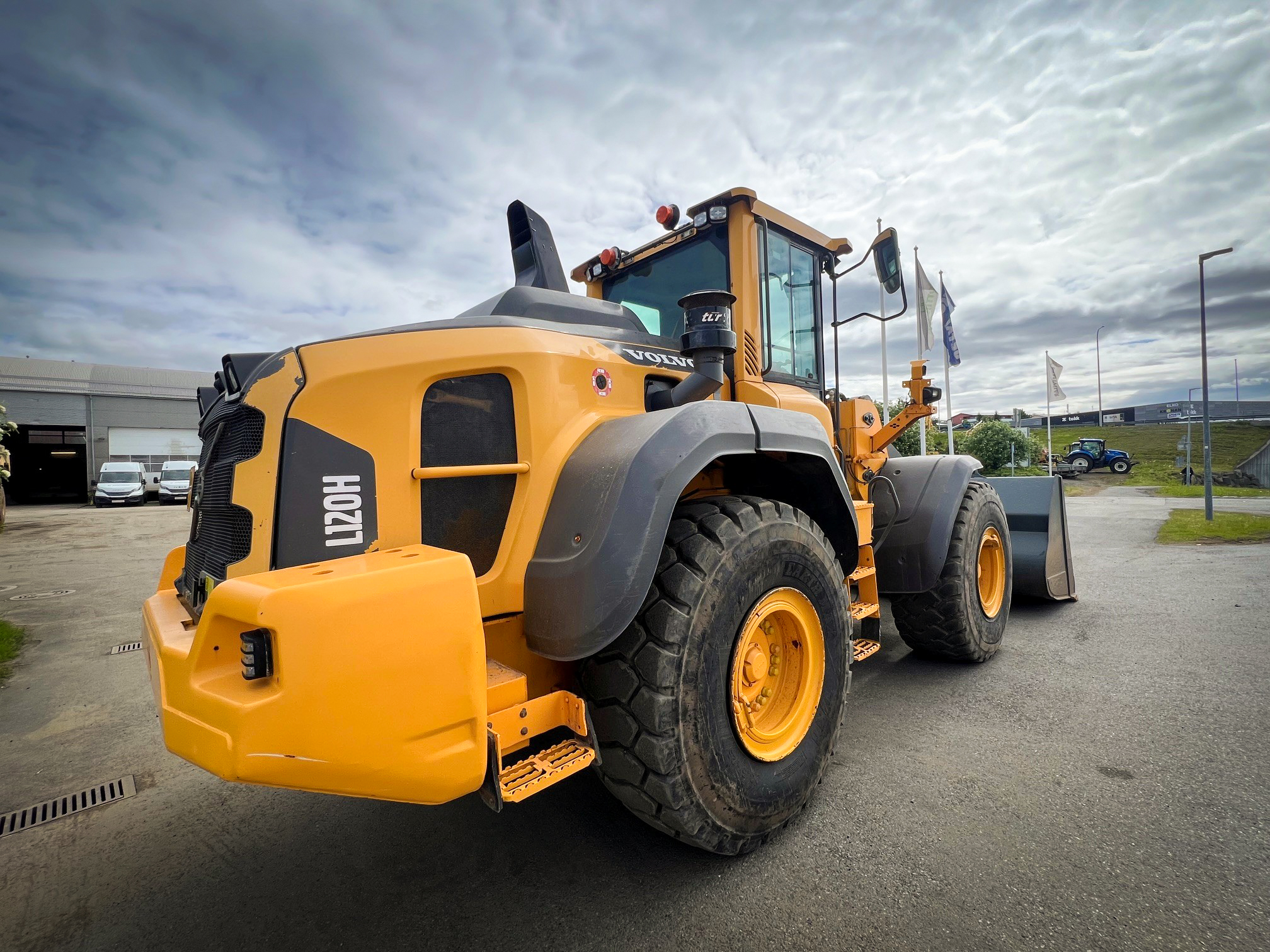 Volvo L120H