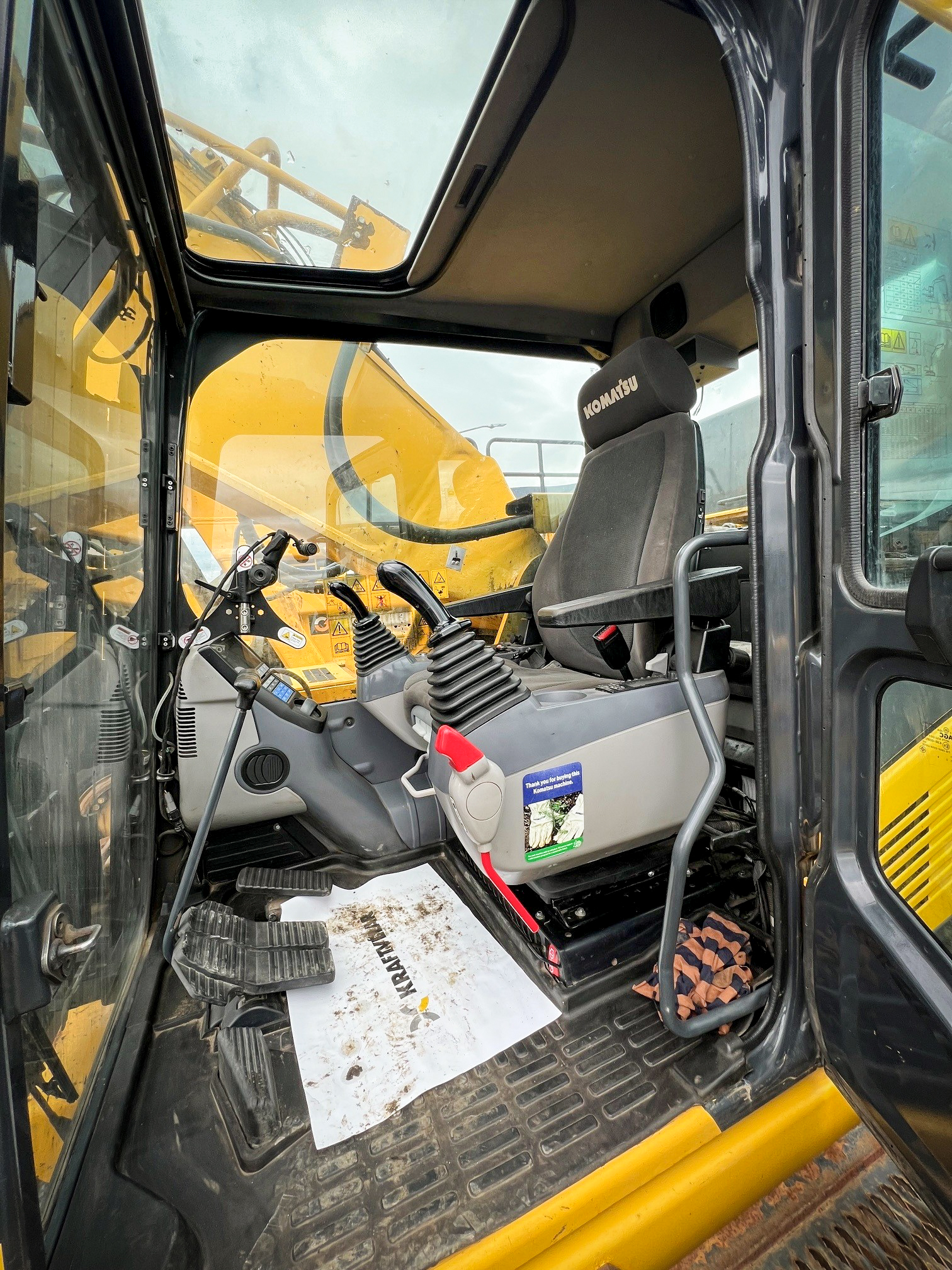 Komatsu PC700LC-11 - Image 6