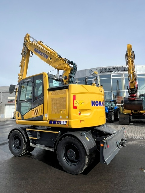 Komatsu PW168-11